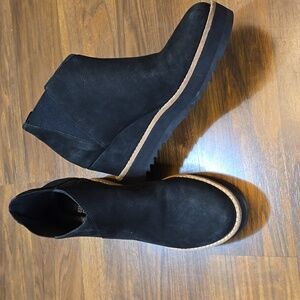 Eileen Fisher Caddy Women's Nubuck Ankle Wedge Boots